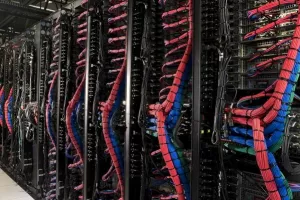 Prihodi IBM-a u restrukturiranju pali 20. tromjesečje zaredom, dobit manja 13 posto