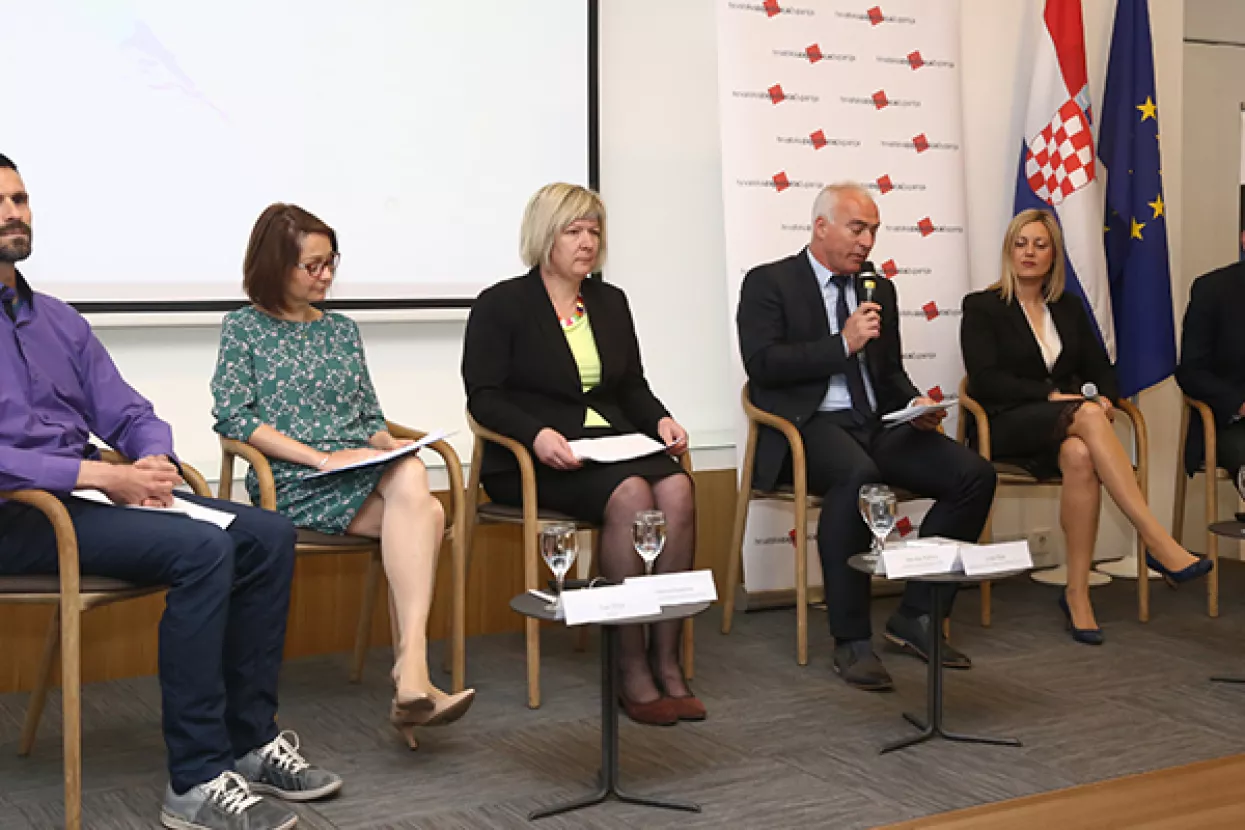 FOTO: Predstavljen Otvoreni proračun, aplikacija koja promiče transparentnost