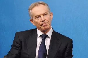 Blair: Brexit me pozvao natrag u politiku, treba zaprljati ruke