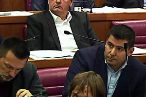 Grmoja se oštro protivi zatvaranju arhiva koji 'otkrivaju istinu o arhitektima današnje Hrvatske'