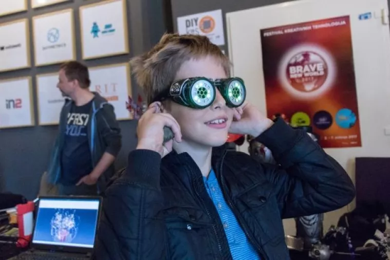 FOTO: Četrnaestogodišnji Fran pobjednik prve zagrebačke utrke dronova