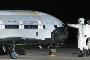 Tajanstveni X-37B vratio se na Zemlju nakon 718 dana u orbiti