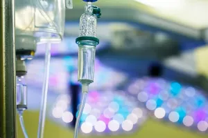 Nizozemski sud podržao 12-godišnjaka koji odbija kemoterapiju