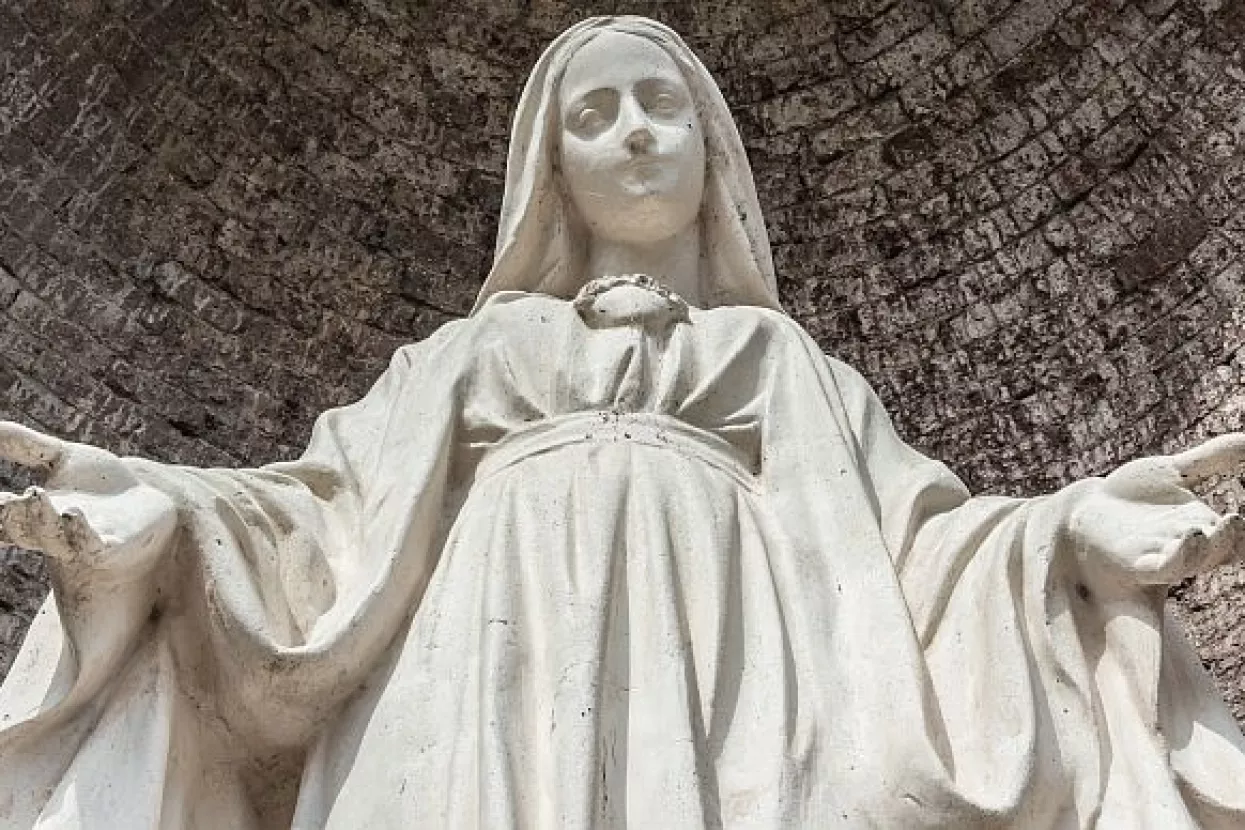 Papa: Žena koja se ukazuje u Međugorju 'nije Isusova majka'