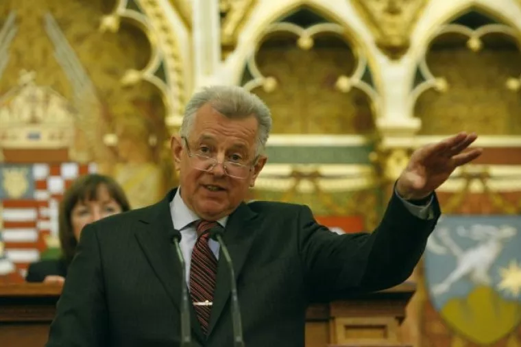 &Scaron;ef EP-a Tajani zdu&scaron;no podržao brz i 'vrlo važan ulazak RH u Schengen'