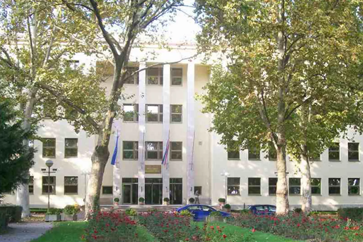 Kod ministra Krstičevića čak 60 SOR-ovaca