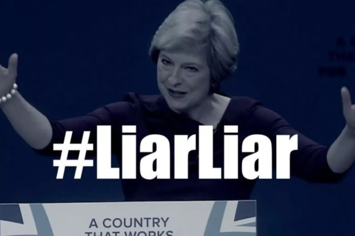 VIDEO: Zabranjeni hit inspiriran britanskom premijerkom 'lažljivicom'