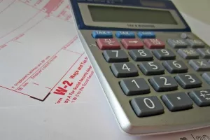 Njemačka i Francuska dogovaraju zajednički sustav oporezivanja korporativne dobiti