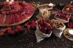 Suradnja Žita i Interspara: Slavonski pršut stigao u više od 100 Sparovih trgovina