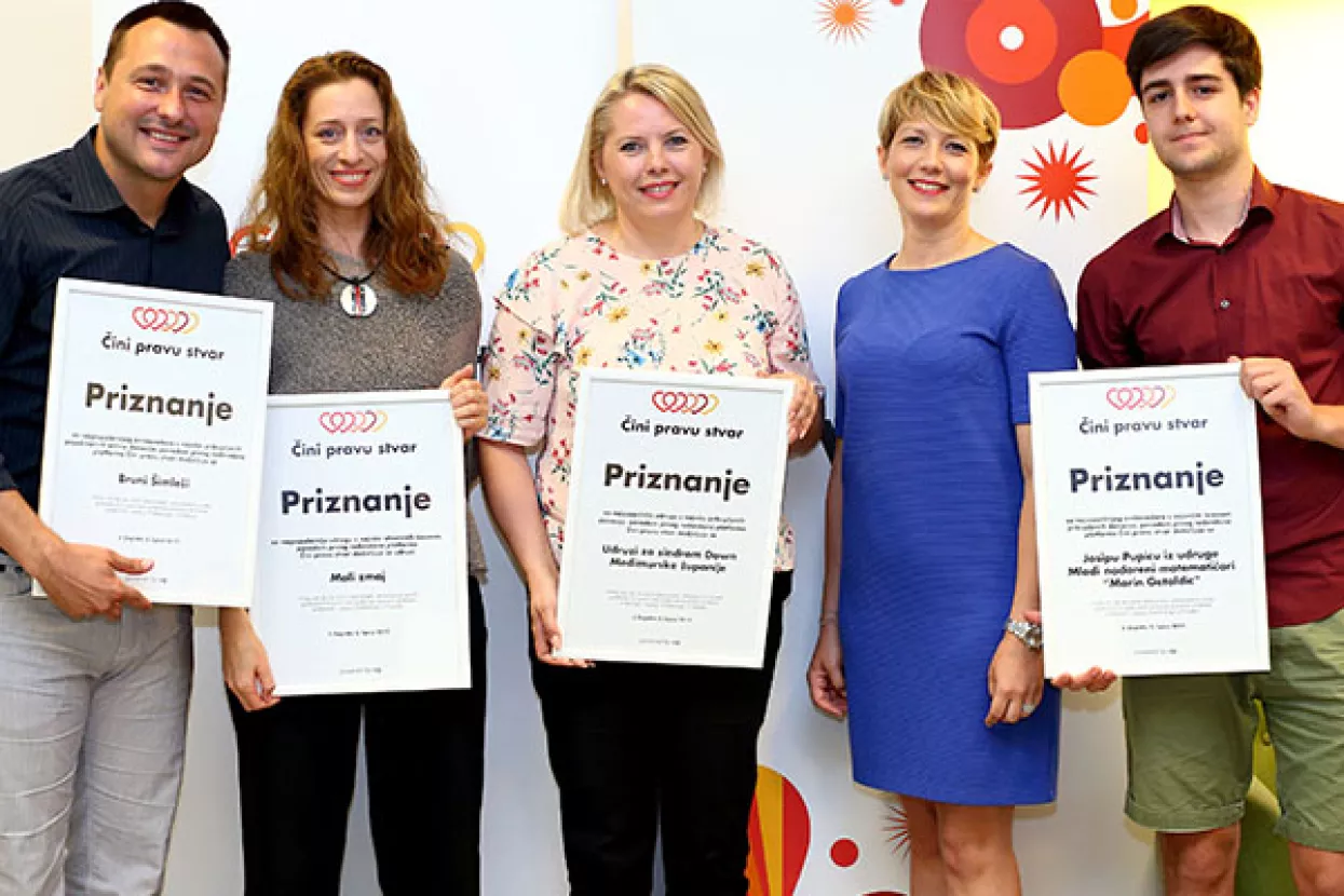 Dodijeljena priznanja povodom prvog rođendana platforme Čini pravu stvar