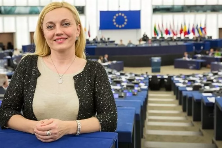 VIDEO: Petir isključena iz HSS-a