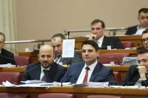 U Saboru pljuštali zahtjevi za Plenkovićevom ostavkom