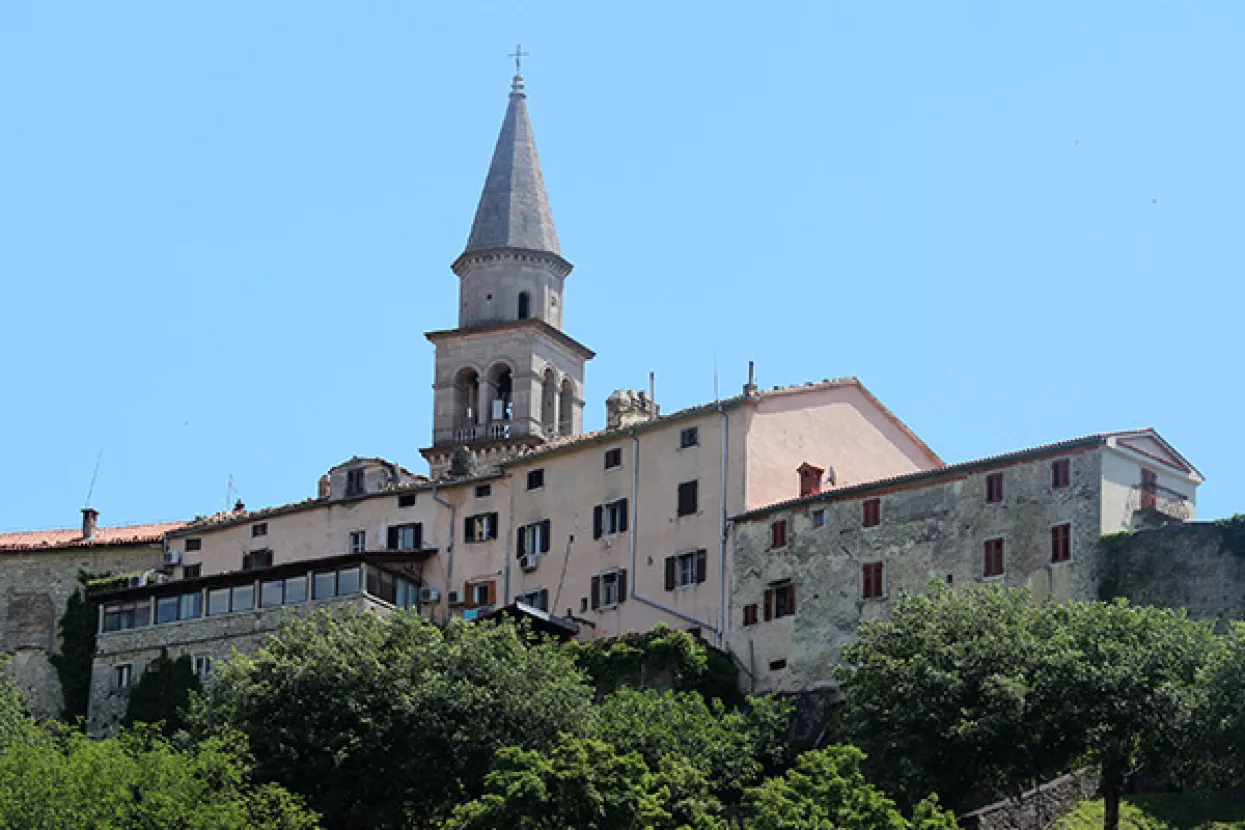 Predsjedništvo buzetskog HNS-a istupilo iz stranke