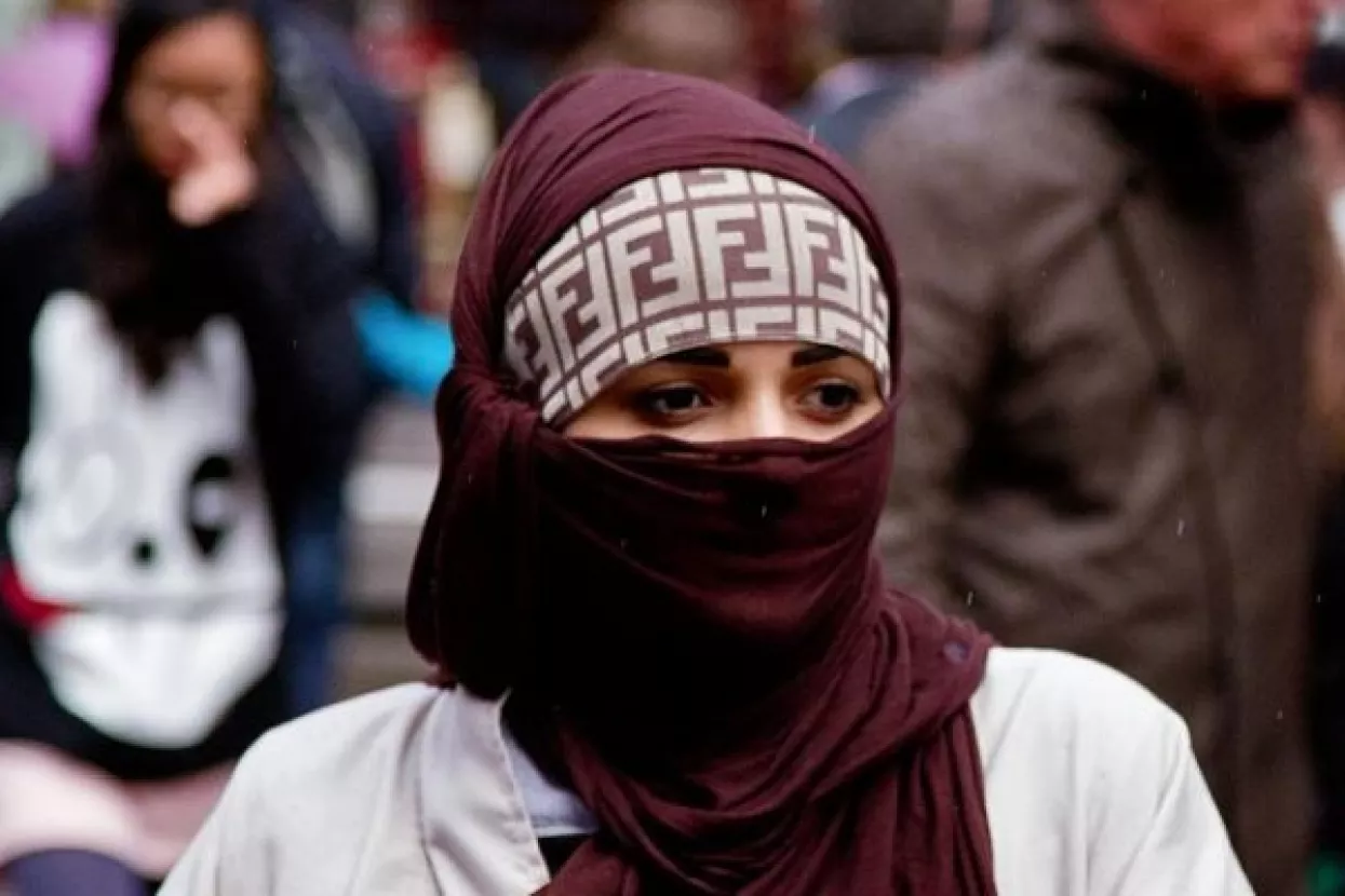 Restrikcije pokrivanja lica u obrazovnim ustanovama uskoro i u Norve&scaron;koj