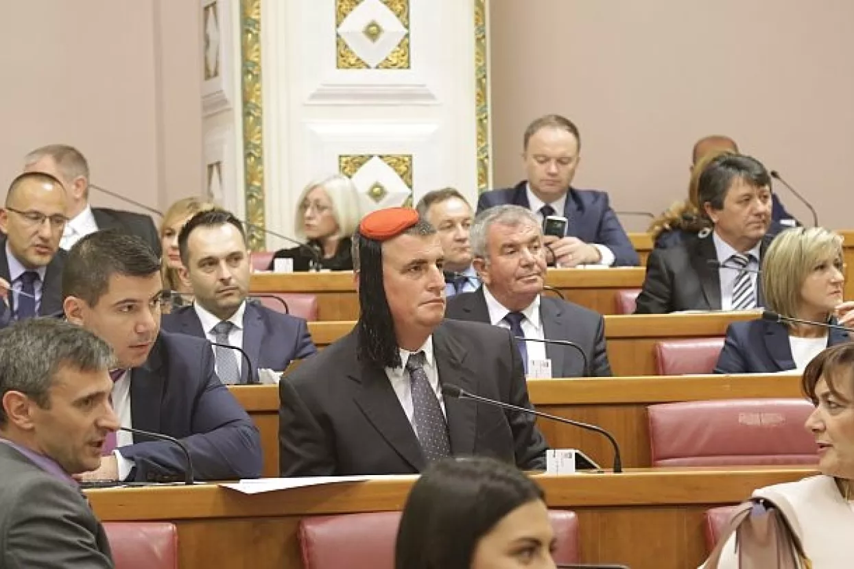 Bulj: Voda je zamućena - ovo je zakon o mešetarenju, a ne o koncesijama