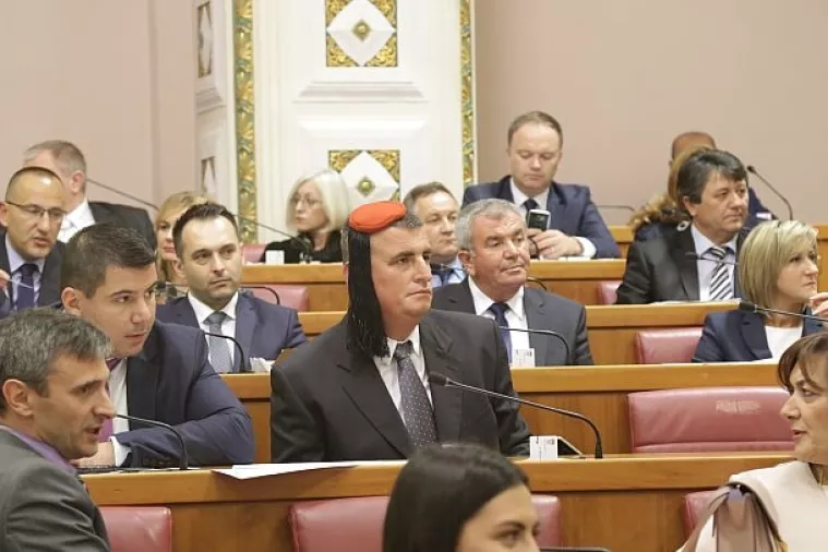 Bulj: Voda je zamućena - ovo je zakon o mešetarenju, a ne o koncesijama