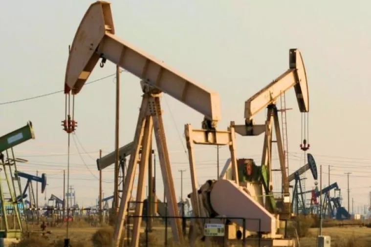 Nazire se 'kapitulacija ulagača': Cijene nafte pale četvrti tjedan zaredom