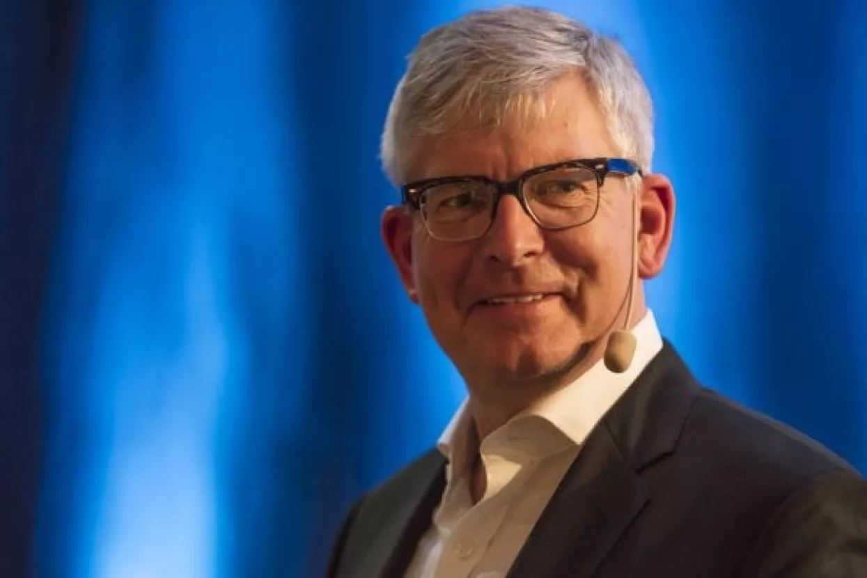 Suočen s padom cijene dionica, Ericsson se usmjerava na temeljno poslovanje