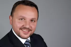 EY proglašen najboljim poslodavcem u području profesionalnih usluga