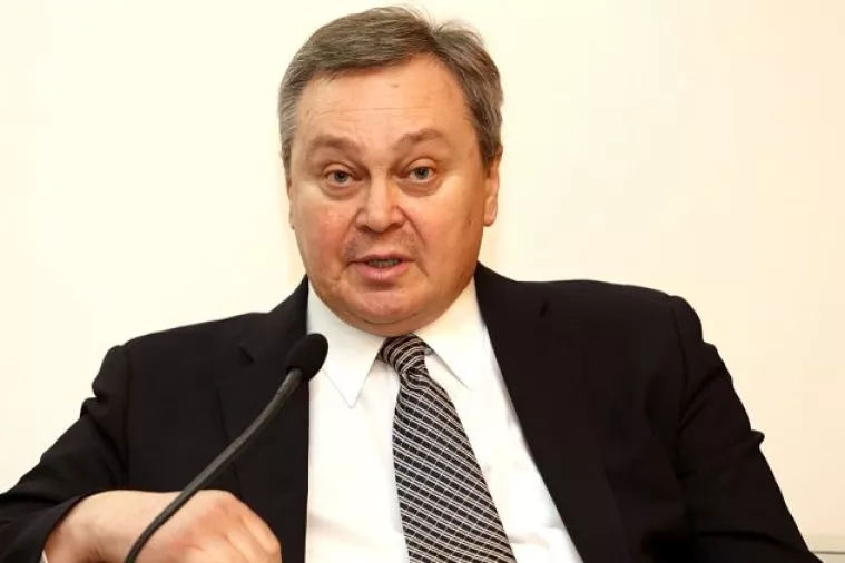 Adrović: Hrvatsku treba i formalno potpuno eurizirati