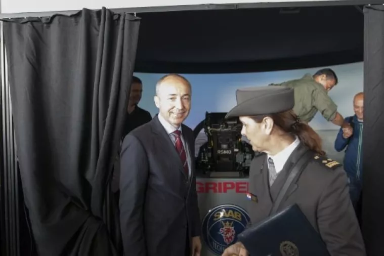 Krstičević potvrdio da će u SAD-u razgovarati o kupnji vojnih zrakoplova za OS RH