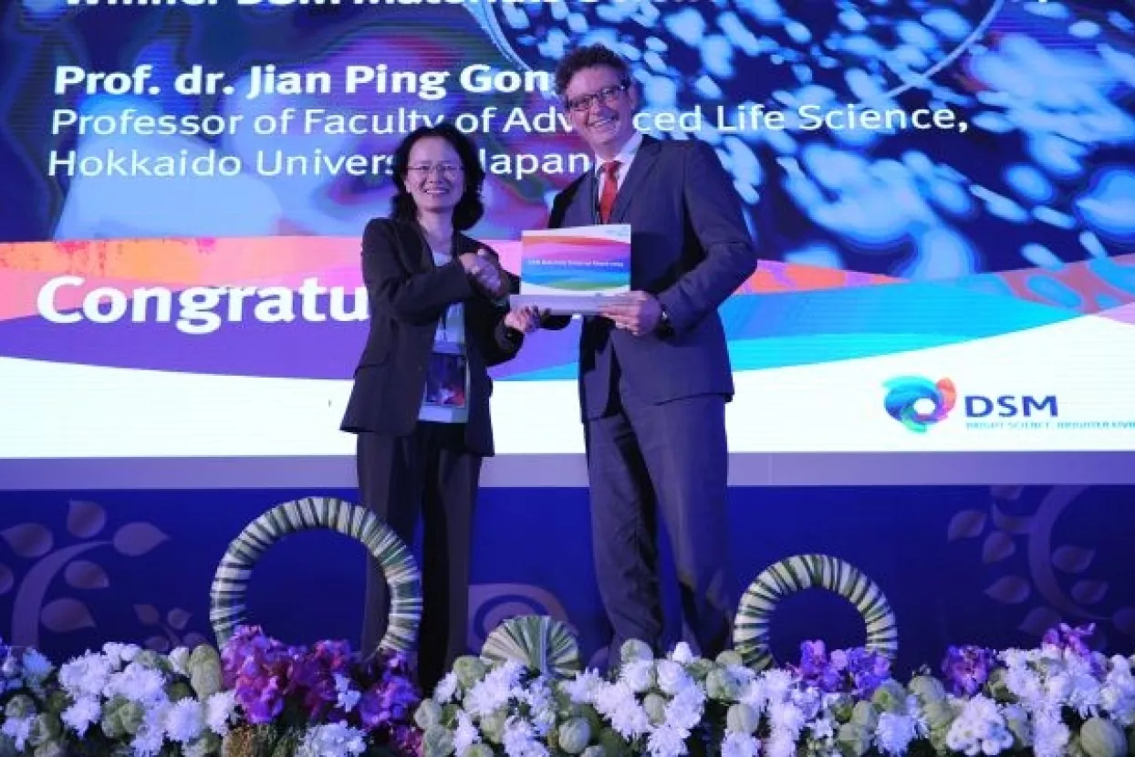 Tvari sutrašnjice: Proizveden novi materijal izdržljiv poput metala, fleksibilan poput želea