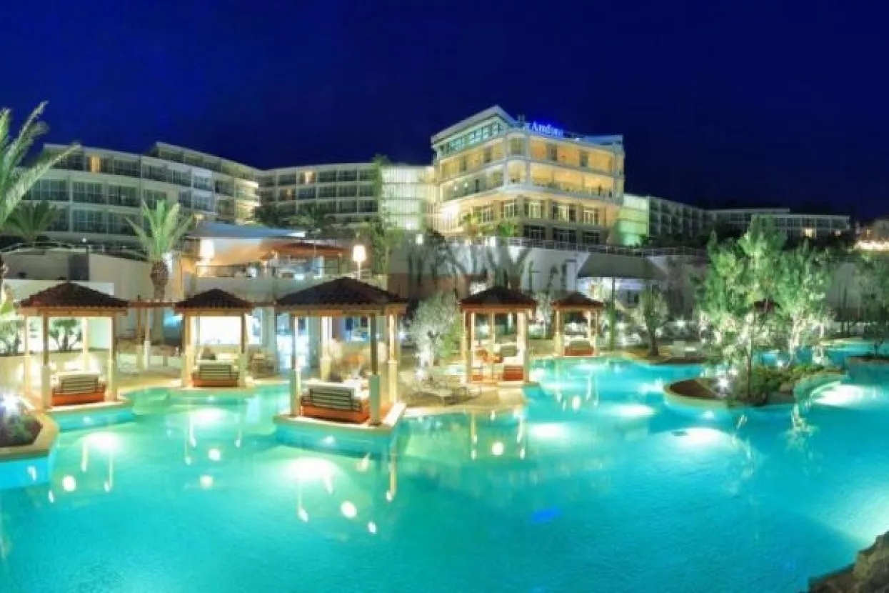 U predsezoni Sunčani Hvar ostvario više prihoda nego u srcu prošlogodišnje sezone