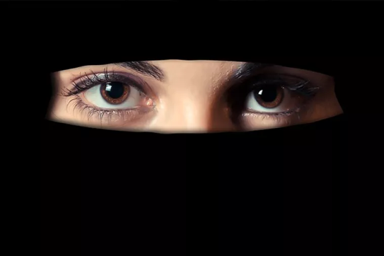 Saudijci u lovu na model koji se usudio pro&scaron;etati u minici i topiću