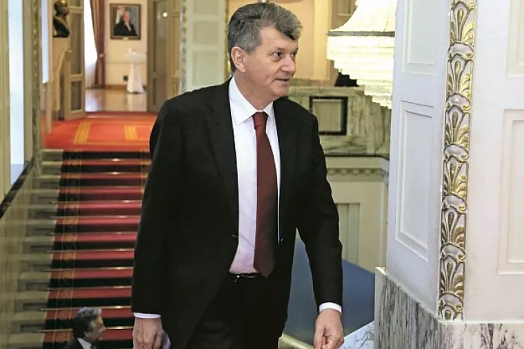 Kujundžić: Bolnice neće ostati bez lijekova, dogovorit ćemo sukcesivne uplate