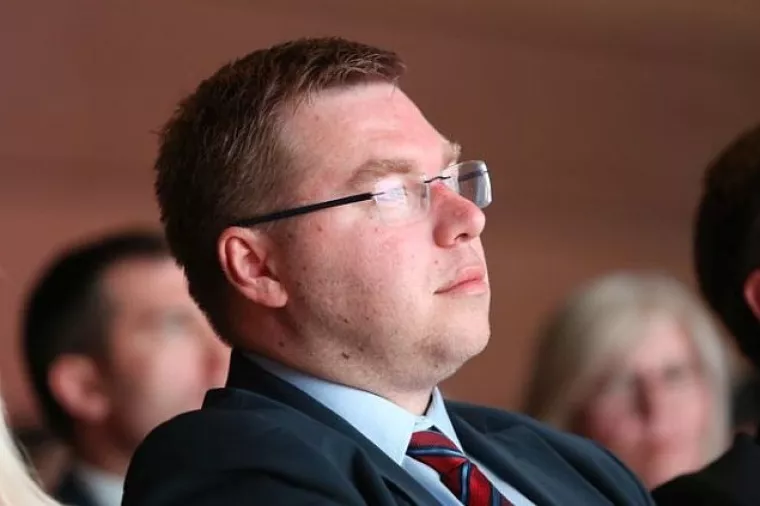 Javni i državni službenici očekuju dvopostotno povećanje plaća