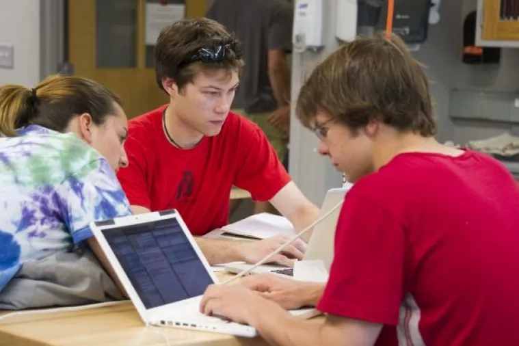 Neplaćeni pripravnički staž dugoročno šteti prosječnim plaćama