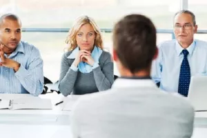 Država zapošljava, raspisani natječaji za 300 radnih mjesta