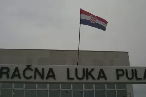 Zračna luka Pula ru&scaron;i rekorde