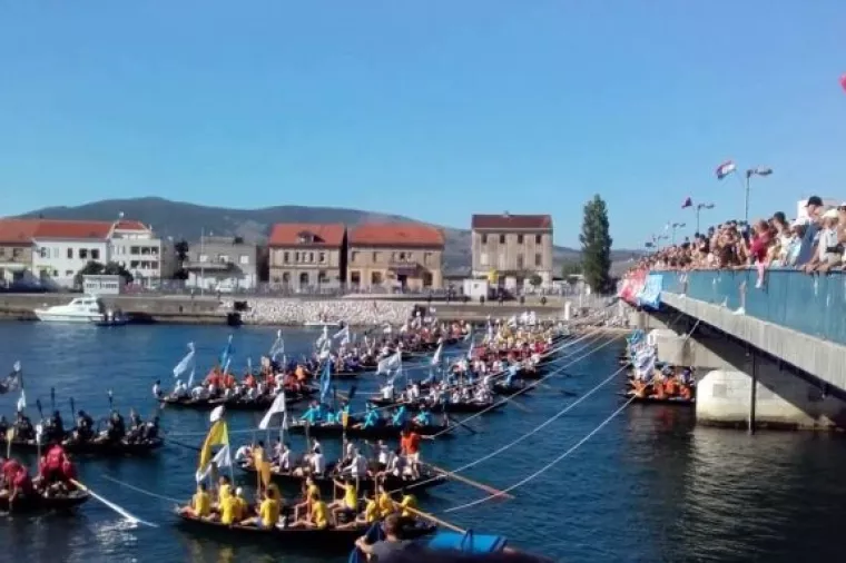 Kubure su opalile: Počeo 20. Maraton lađa na Neretvi