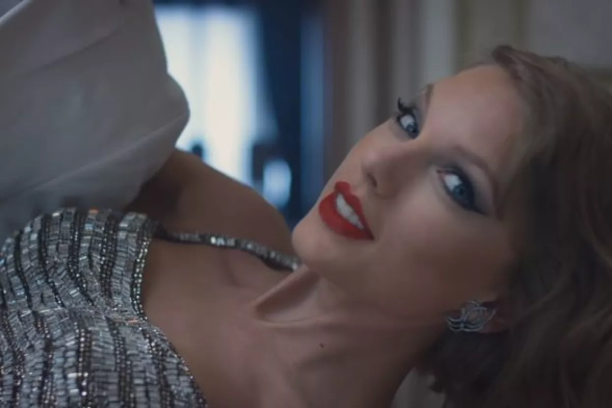 'Ne znači ne': Taylor Swift dobila odštetu od jednog dolara za hvatanje stražnjice