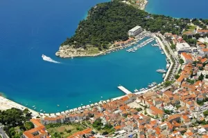 Makarska: Milijunto noćenje osam dana prije nego lani