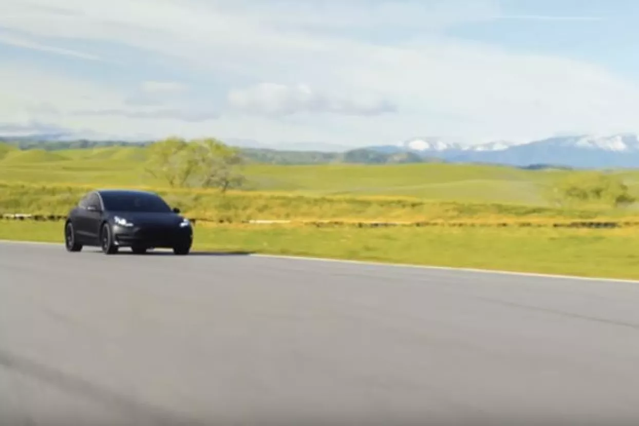 VIDEO: Model 3 - Stiglo je prvo masovno električno vozilo
