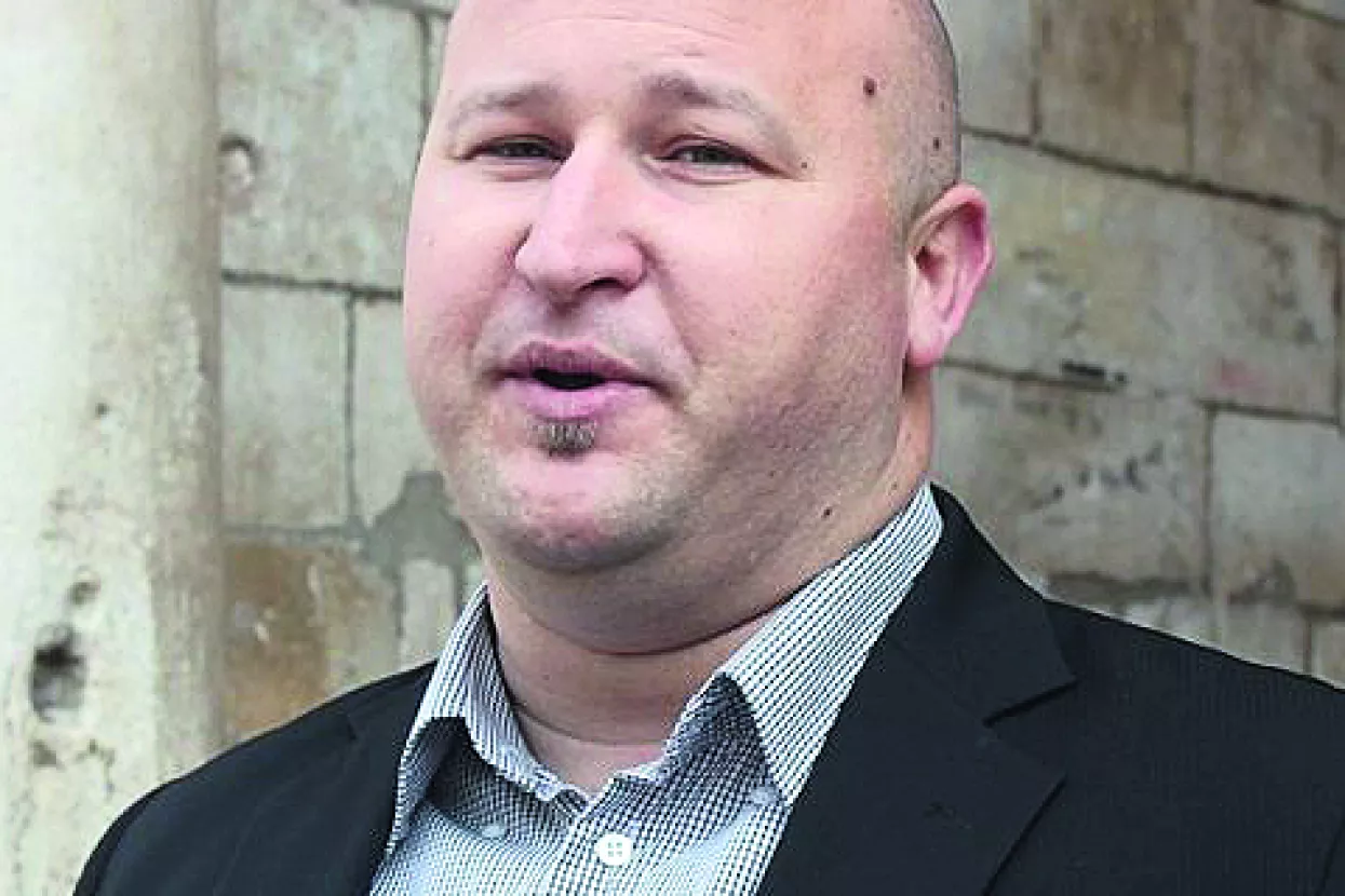 Poslovanje Ubera treba zabraniti