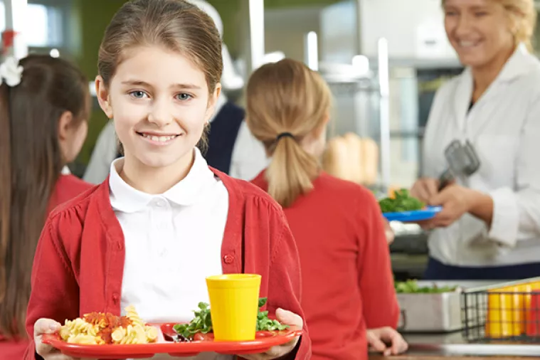 U više od tisuću škola kreće Školska shema prehrane