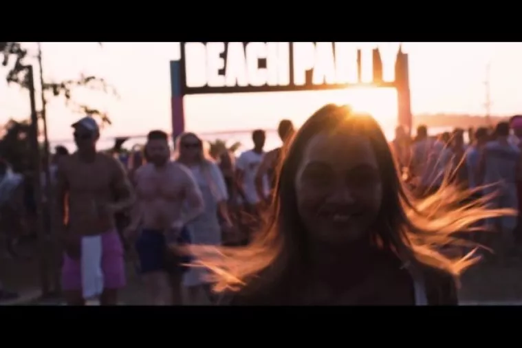 Zatvoren 6. Dimensions, kreće 10. Outlook