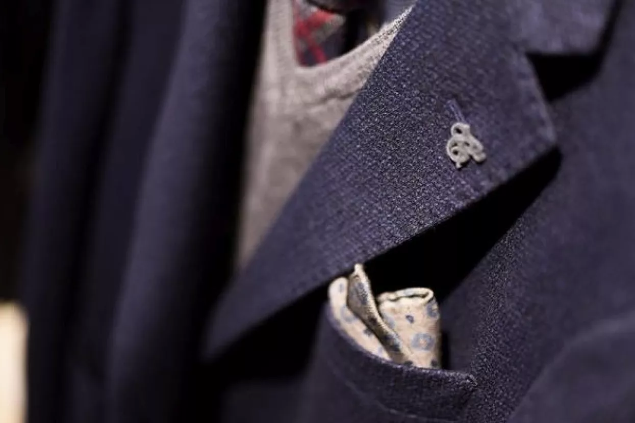 FOTO: Otkrili smo tajnu gdje naš brončani bacač kugle Stipe Žunić bira odijelo