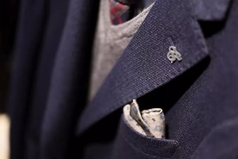 FOTO: Otkrili smo tajnu gdje naš brončani bacač kugle Stipe Žunić bira odijelo