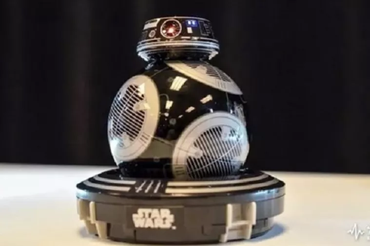 Star Wars predstavio novog droida BB-9E
