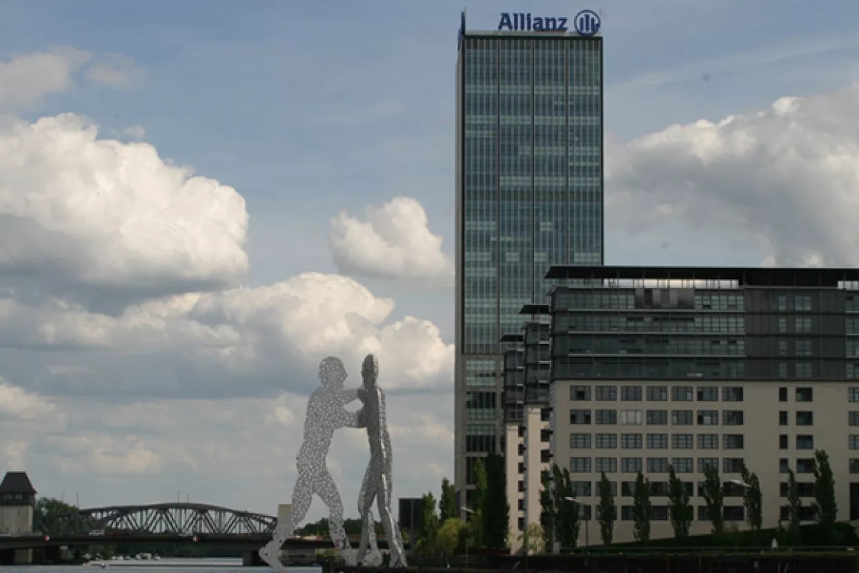 Kineske kompanije 'bacile oko' na Allianz; razgovore prekinule regulatorne zapreke