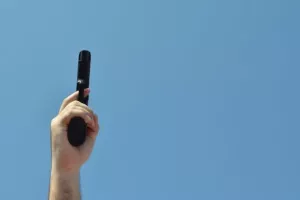 Yippee ki-yay! na Floridi: Više od 53.000 ljudi spremo pucati u Irmu