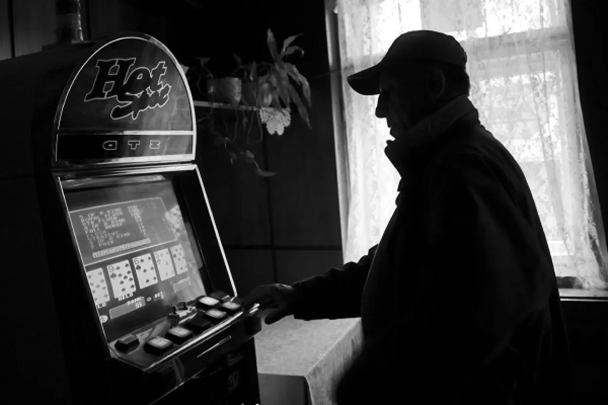 Bivša ovisnica tuži casino i proizvođača poker aparata jer su svjesni da su im automati zarazni