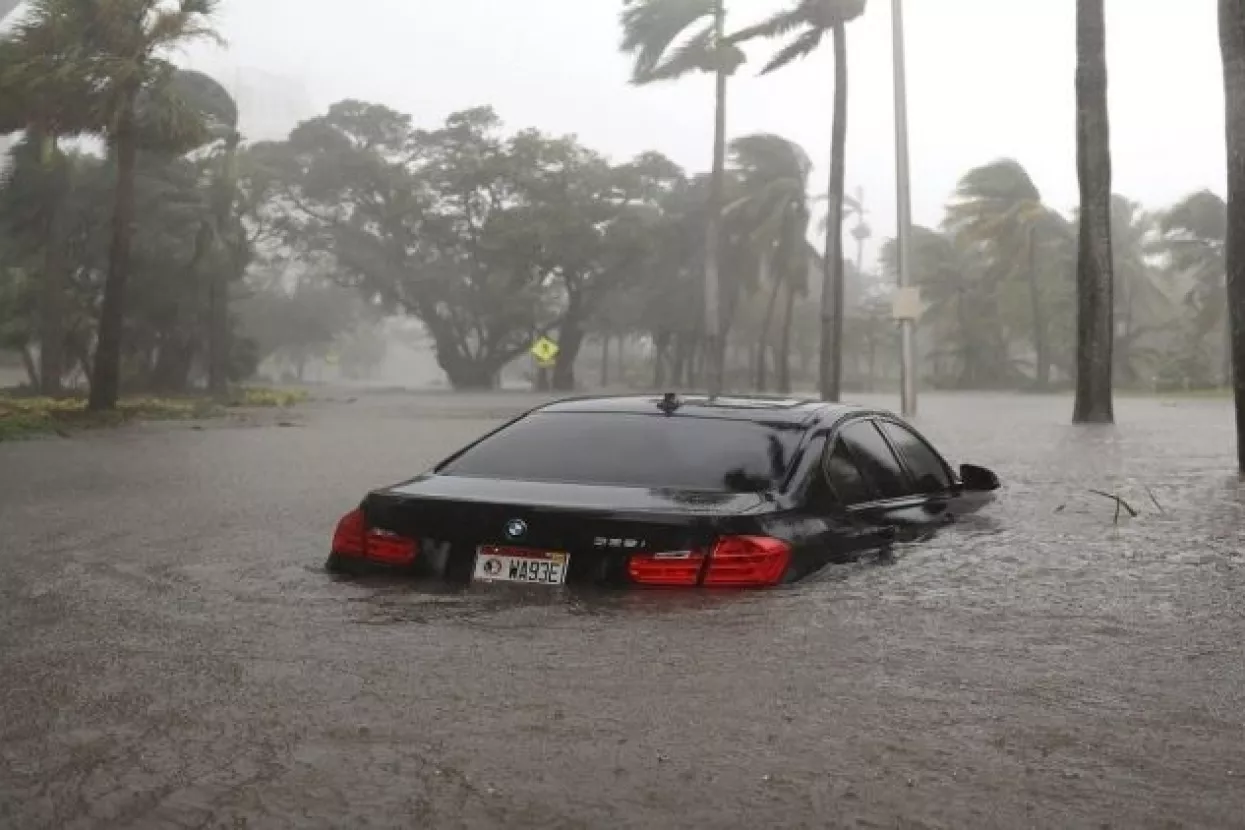Irma i Harvey pustoše dobit velikih reosiguravatelja
