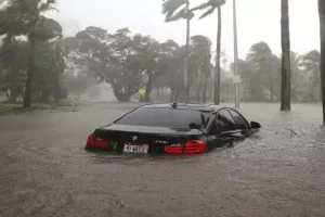 Irma i Harvey pustoše dobit velikih reosiguravatelja