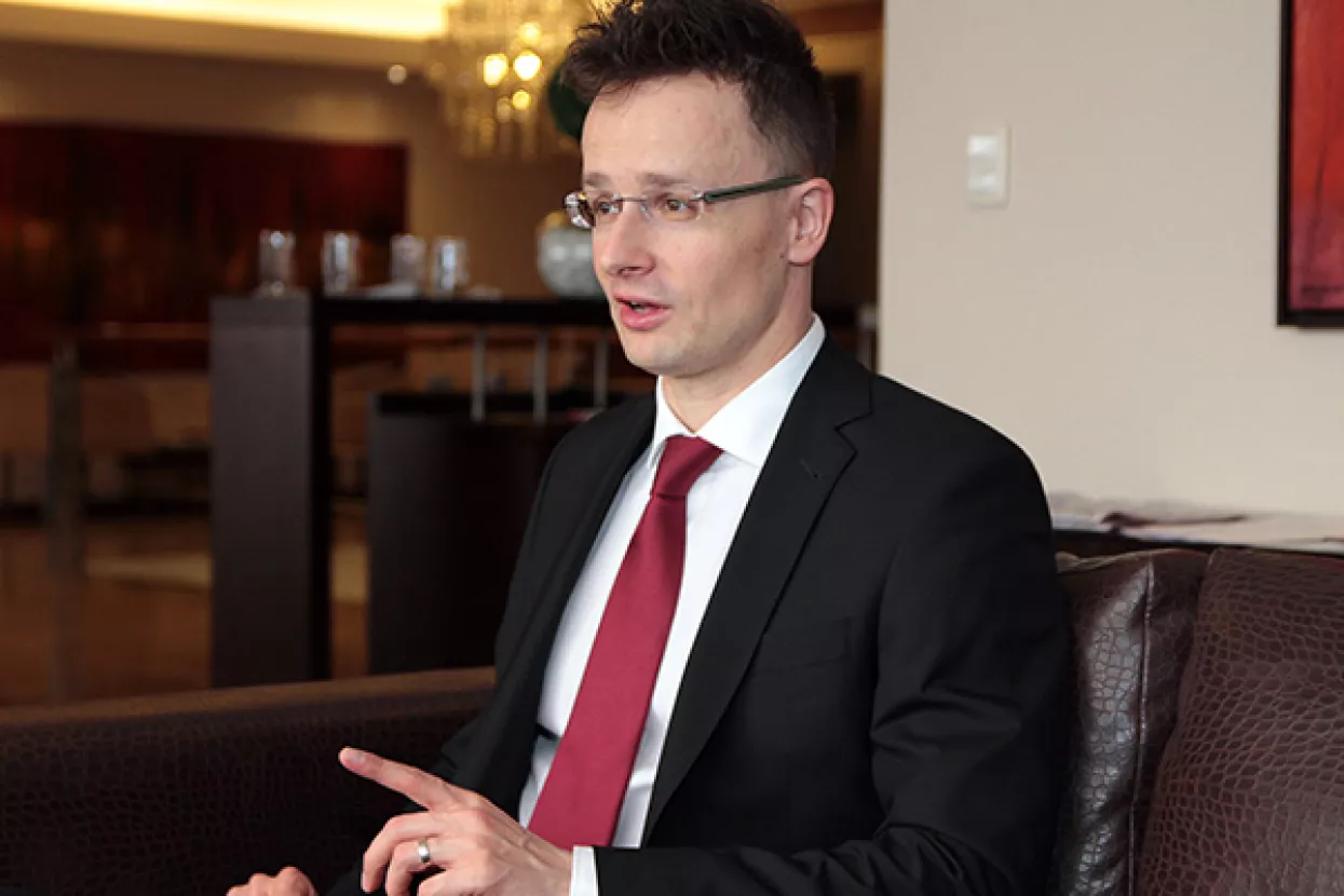 Szijjarto: Mađarska mora zauzeti najtvrđu moguću poziciju prema ulasku RH u OECD