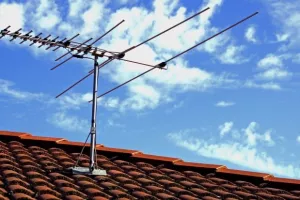 Pravda za sve: Pet mjeseci obećava da će skinuti antenu i vratiti novac